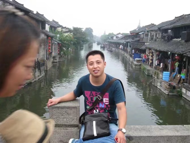 雪糕冰激凌的第一张照片--珠海相亲服务中心