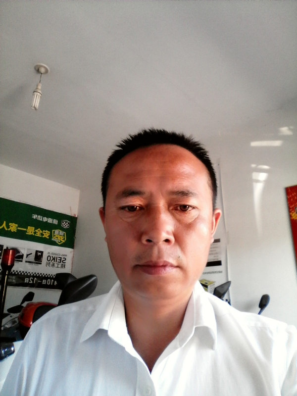 左手的第一张照片--珠海相亲服务中心