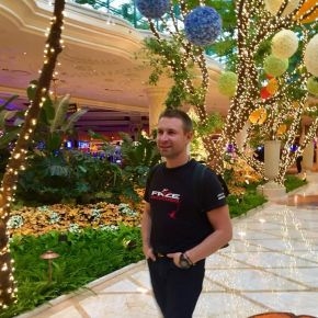 harry的第一张照片--珠海相亲服务中心