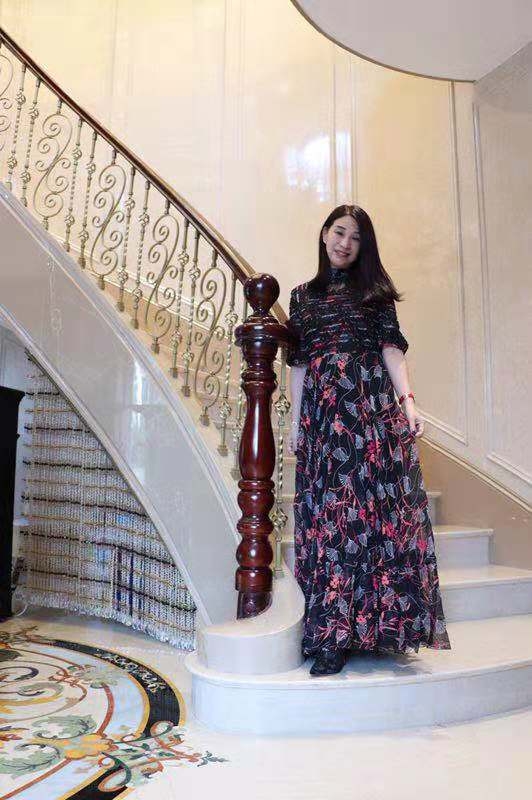 馨儿的第三张照片--珠海相亲服务中心