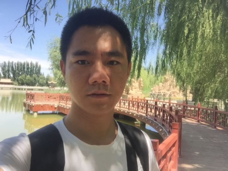 一见倾心的第一张照片--珠海相亲服务中心