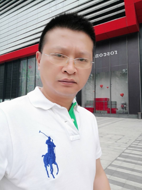 硬汉的第一张照片--珠海相亲服务中心