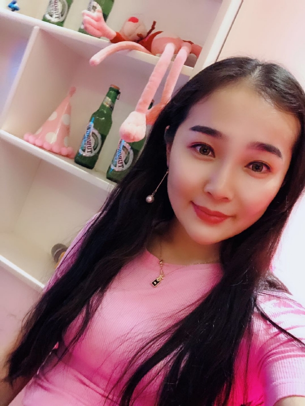 李雨菲的第一张照片--珠海相亲服务中心