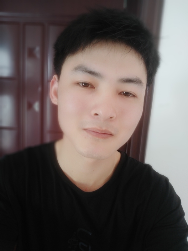 小情绪)っ的第一张照片--珠海相亲服务中心