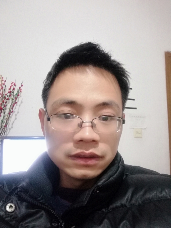 明月天涯的第一张照片--珠海相亲服务中心