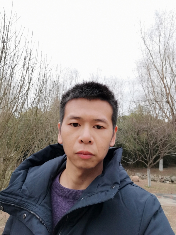 寞峰的第一张照片--珠海相亲服务中心