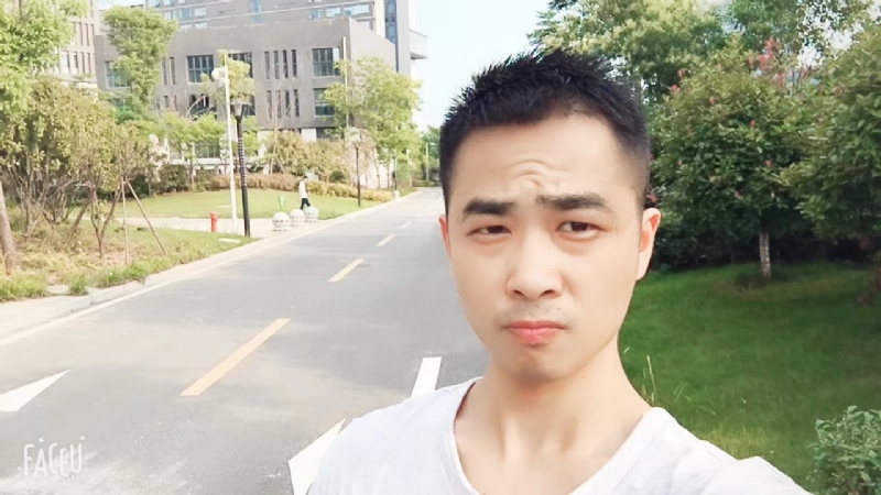 随缘20的第一张照片--珠海相亲服务中心