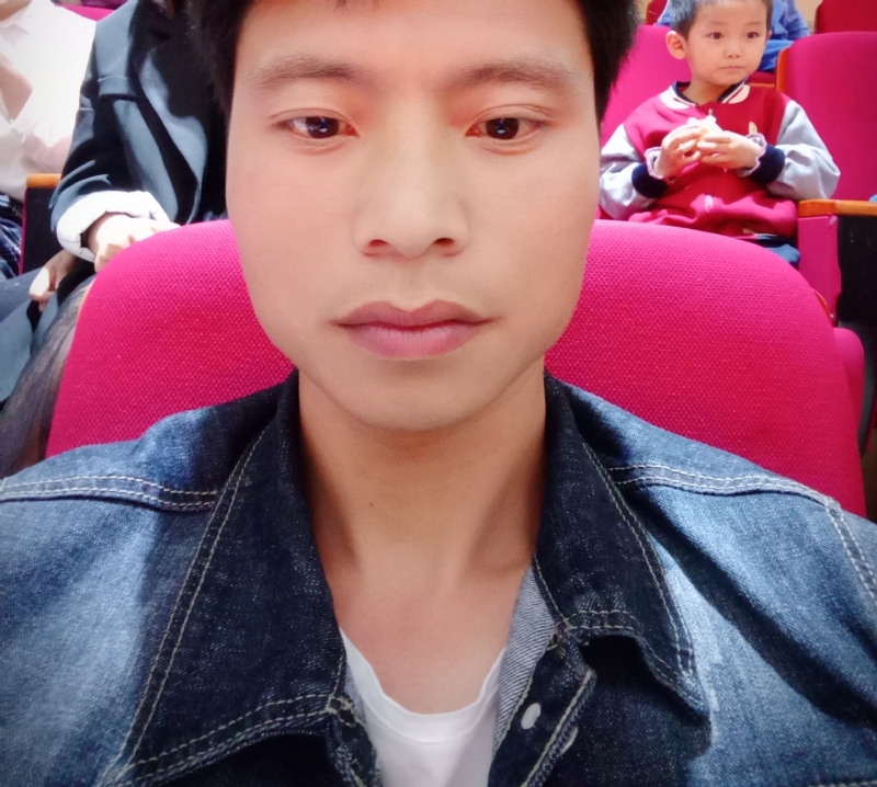 奋斗青年的第一张照片--珠海相亲服务中心