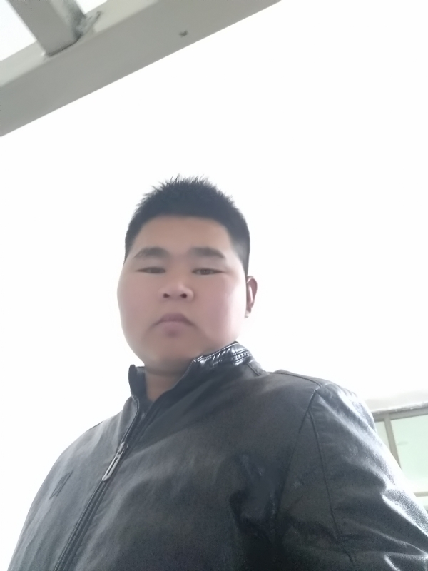 小哥的第一张照片--珠海相亲服务中心