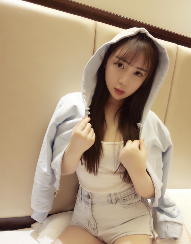 琪琪的第一张照片--珠海相亲服务中心