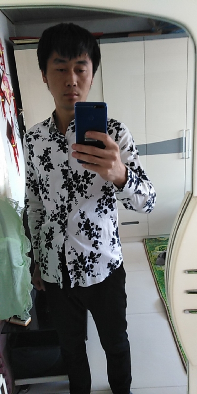 兰若寺里的书生的第一张照片--珠海相亲服务中心