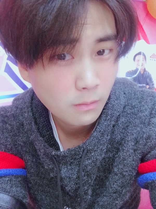 幕夜的第一张照片--珠海相亲服务中心