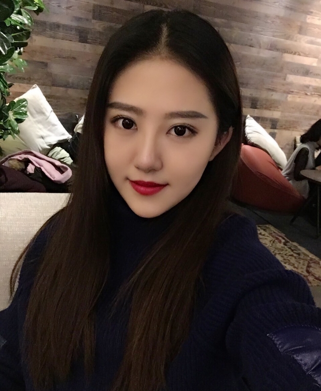 yi一的第一张照片--珠海相亲服务中心