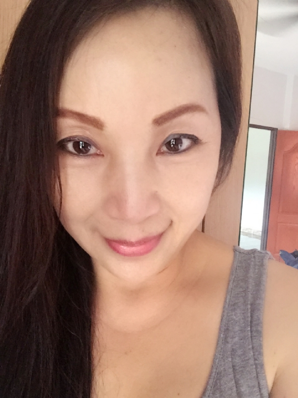 ying的第一张照片--珠海相亲服务中心