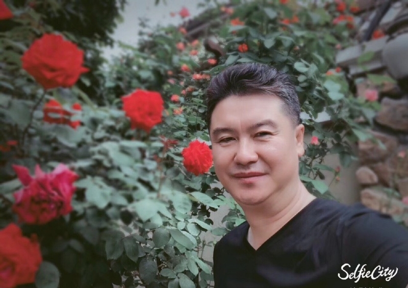 姓李名光耀的第一张照片--珠海相亲服务中心