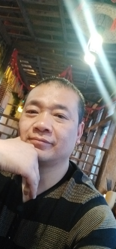 qw366366的第一张照片--珠海相亲服务中心