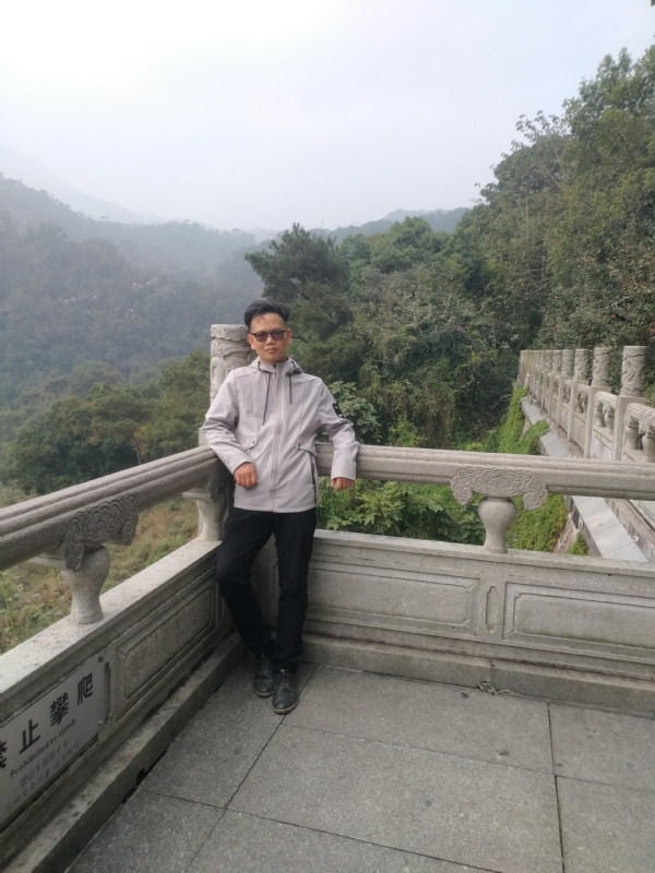 鱿鱼的第一张照片--珠海相亲服务中心