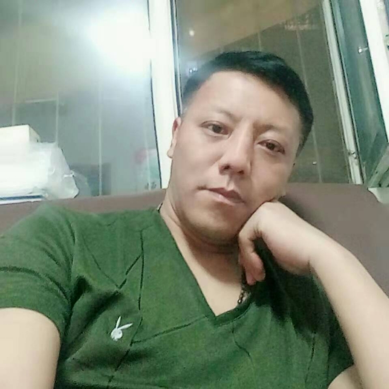 龍行天下的第一张照片--珠海相亲服务中心