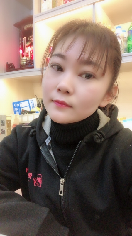 泡沫的第一张照片--珠海相亲服务中心