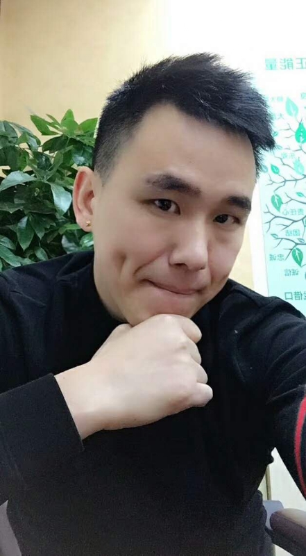 用实力征服一切的第一张照片--珠海相亲服务中心