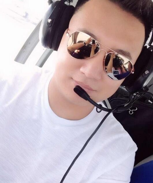 张宏发的第一张照片--珠海相亲服务中心