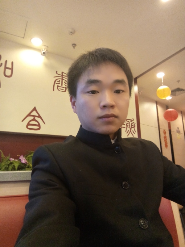 夜凉露沾衣的第一张照片--珠海相亲服务中心