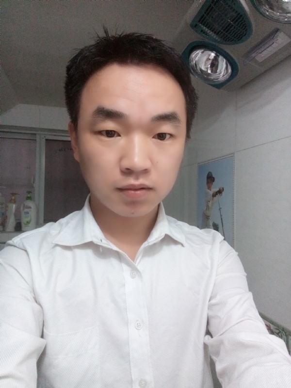 夜凉露沾衣的第二张照片--珠海相亲服务中心