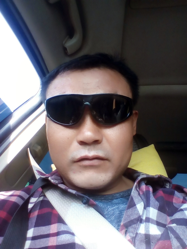 莱芜强哥的第一张照片--珠海相亲服务中心