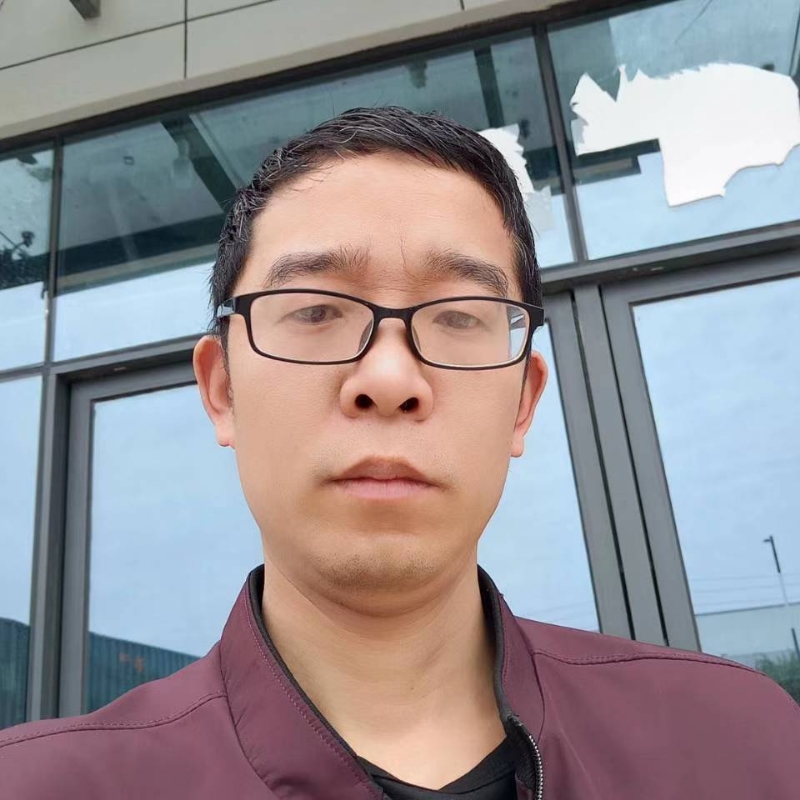 眼镜的第一张照片--珠海相亲服务中心