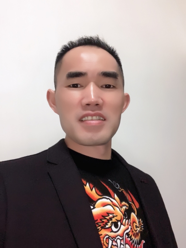 遇上对的人的第一张照片--珠海相亲服务中心