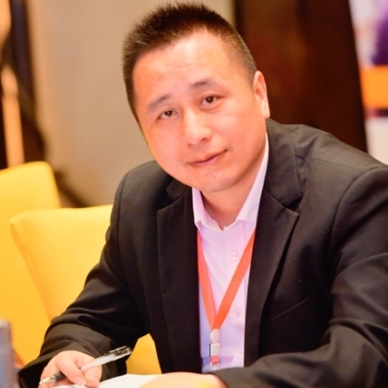 大哥的第一张照片--珠海相亲服务中心