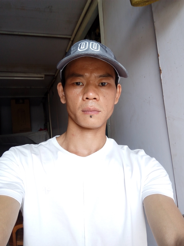 张生的第一张照片--珠海相亲服务中心