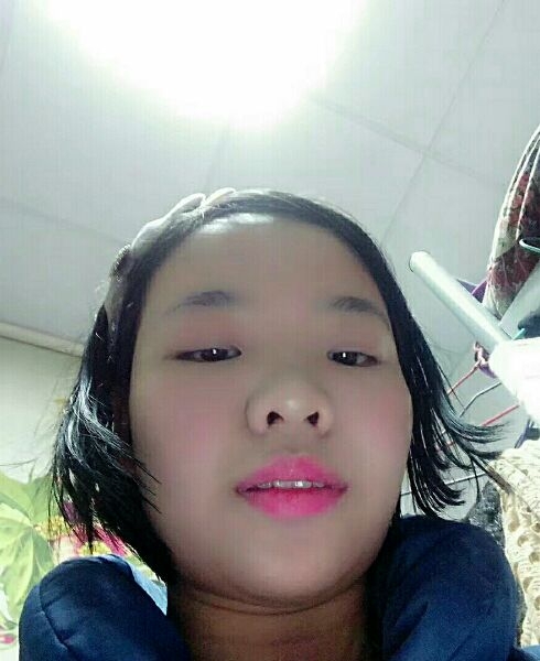 依依的第一张照片--珠海相亲服务中心