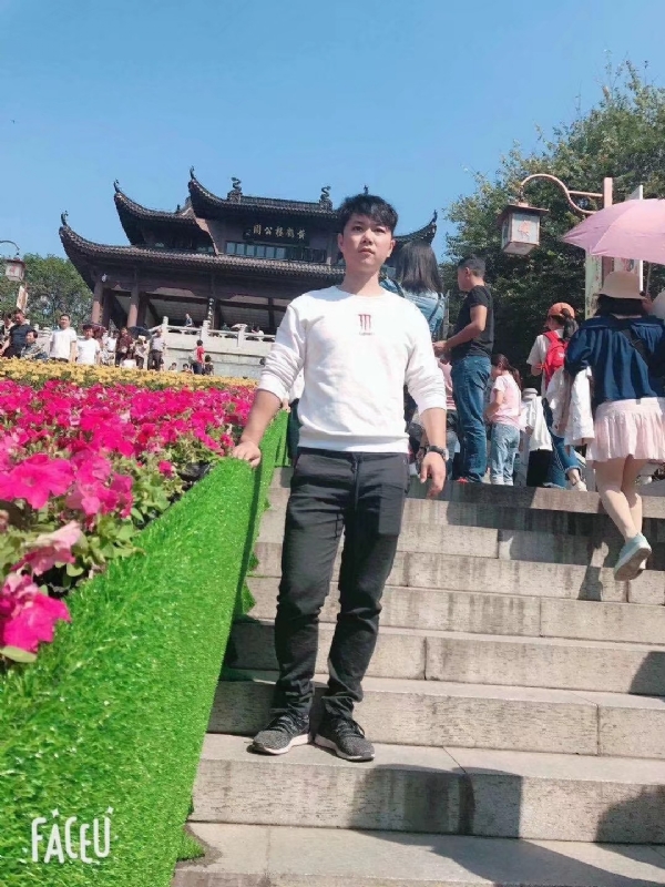 坦然的第二张照片--珠海相亲服务中心