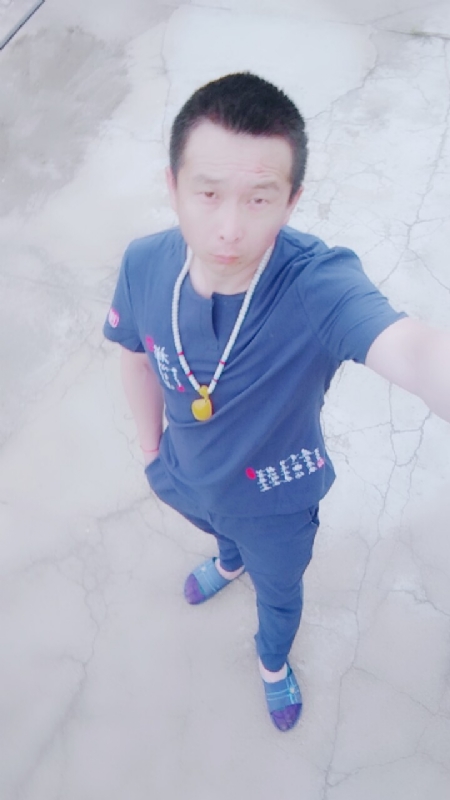 一叶之秋的第一张照片--珠海相亲服务中心