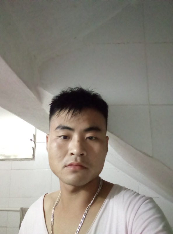 落叶知秋的第一张照片--珠海相亲服务中心