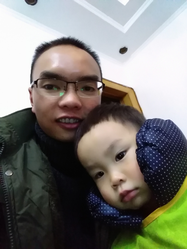 123木头人的第一张照片--珠海相亲服务中心