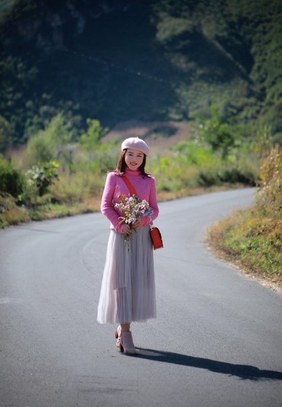 素年锦时的第二张照片--珠海相亲服务中心