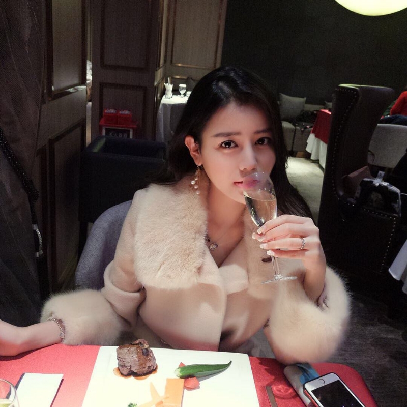 空谷幽兰的第一张照片--珠海相亲服务中心