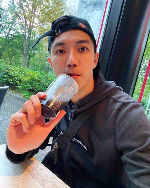 苏天奇的第一张照片--珠海相亲服务中心