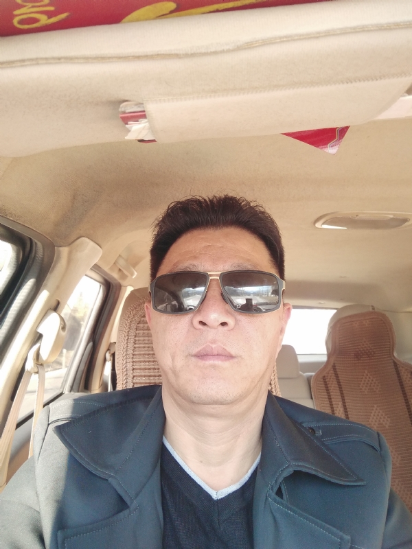 傲骨寒梅的第一张照片--珠海相亲服务中心