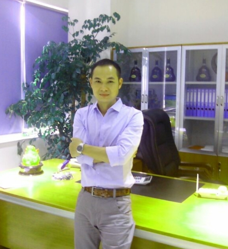 风中劲草的第一张照片--珠海相亲服务中心