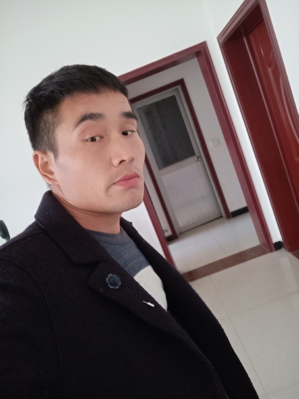 醒醒吧兄弟的第一张照片--珠海相亲服务中心