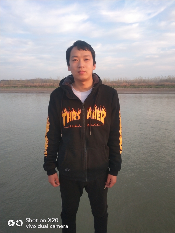 一往情深的第一张照片--珠海相亲服务中心