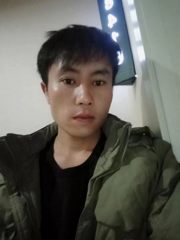 槑头槑脑的第一张照片--珠海相亲服务中心