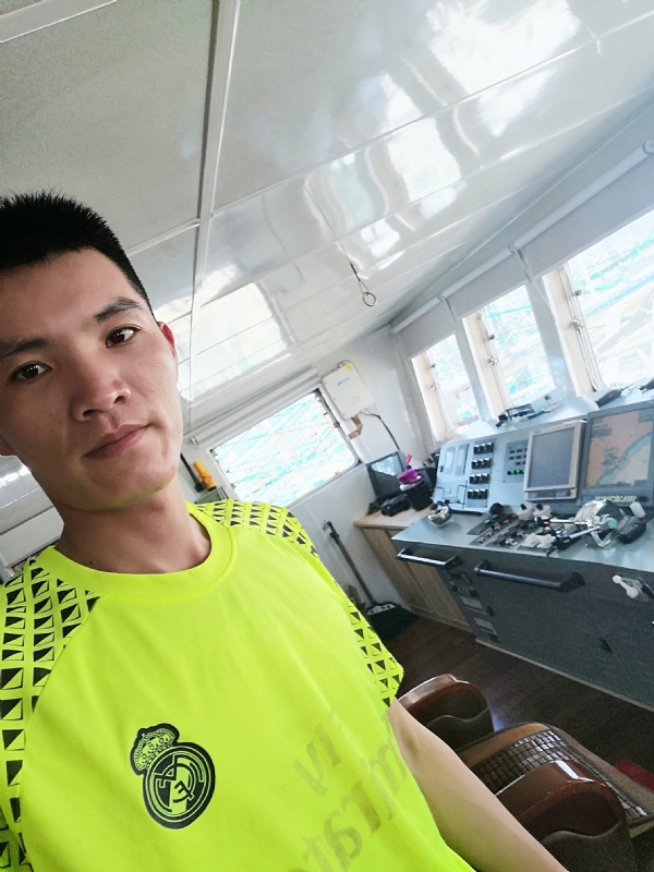 眼里都是你的第一张照片--珠海相亲服务中心