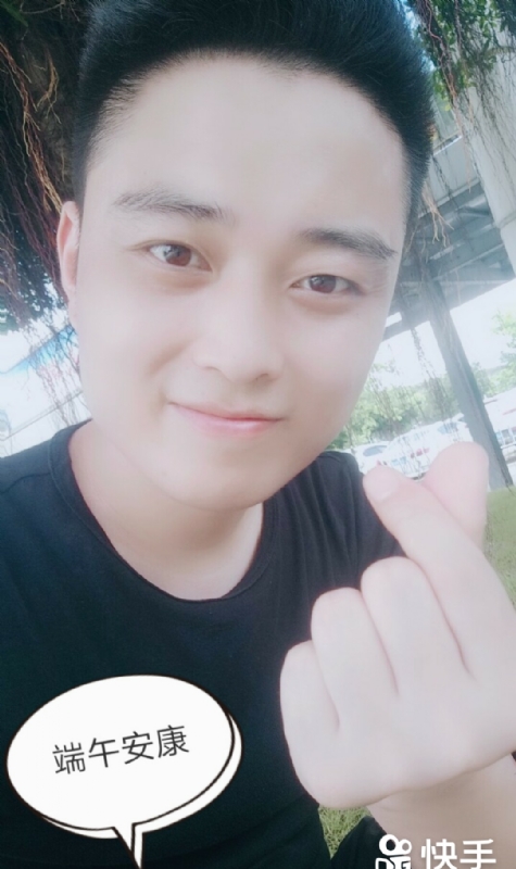 温暖的陈公子的第一张照片--珠海相亲服务中心