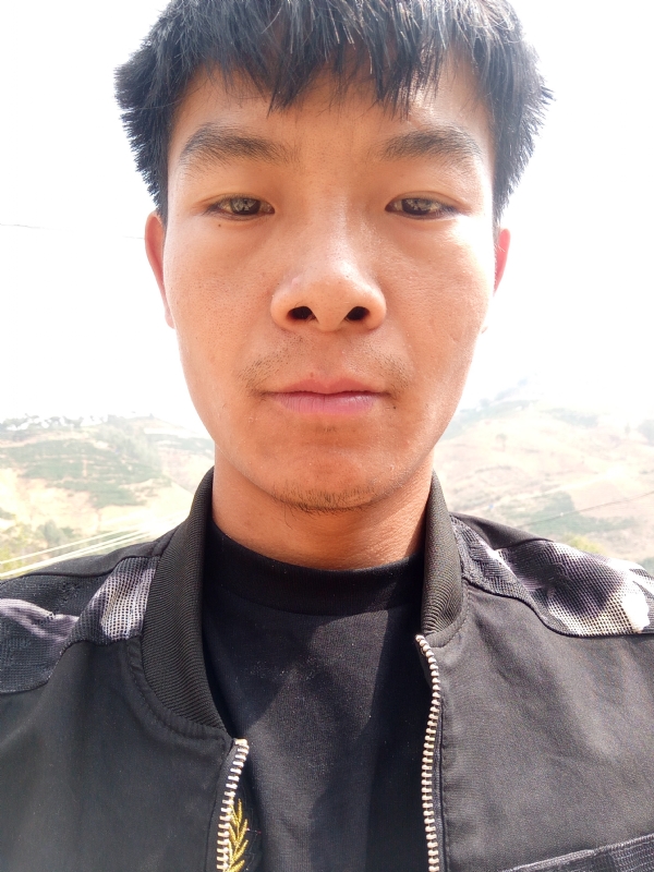 唐伟的第一张照片--珠海相亲服务中心