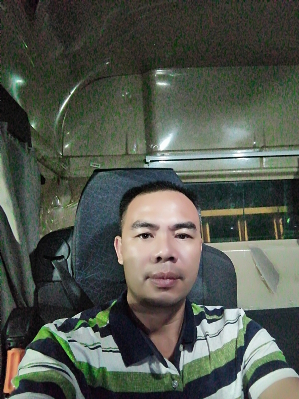 疯一般的爱恋的第一张照片--珠海相亲服务中心