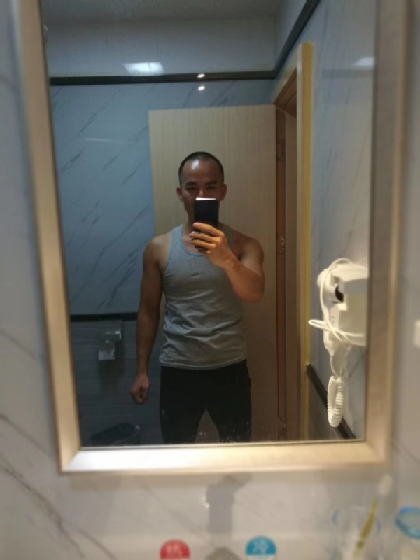 人道酬诚的第二张照片--珠海相亲服务中心